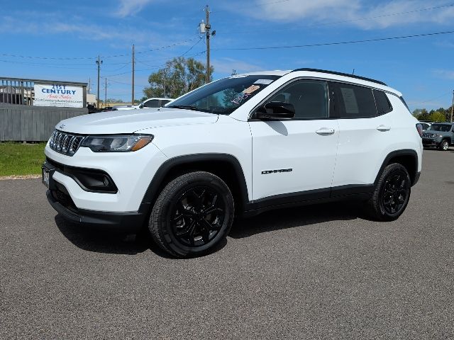 2024 Jeep Compass Latitude 4X4's photo