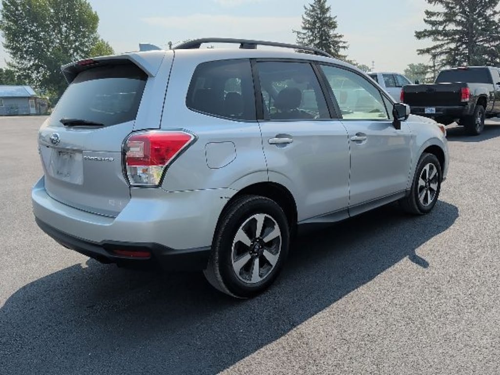 Used 2018 Subaru Forester 2.5i Premium SUV
