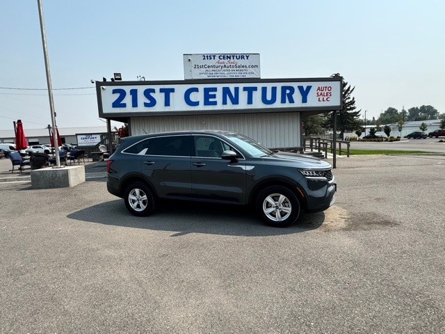 2023 Kia Sorento LX's photo