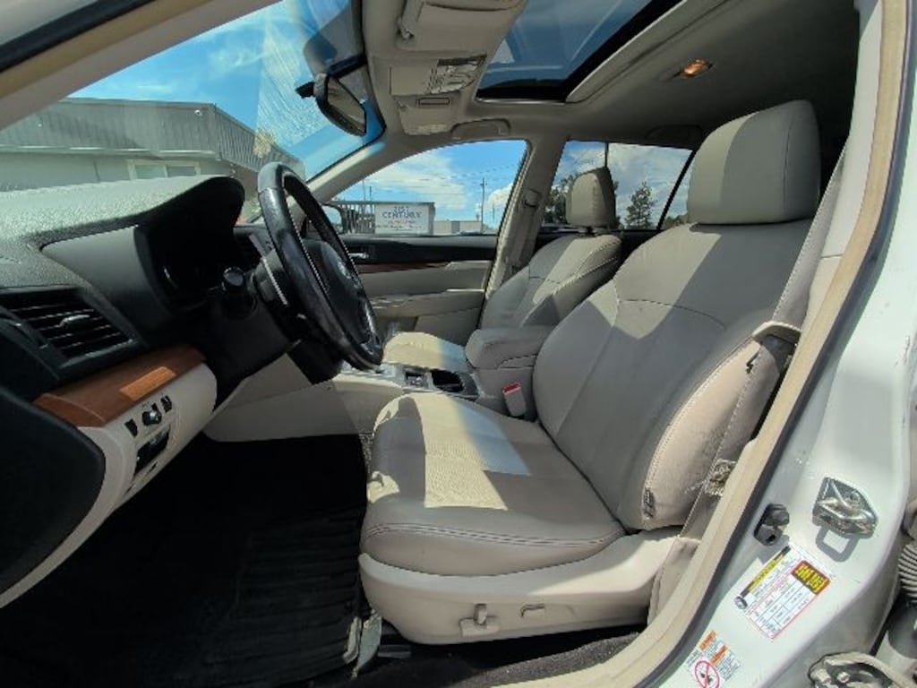 Used 2013 Subaru Outback 2.5i Limited (CVT) SUV