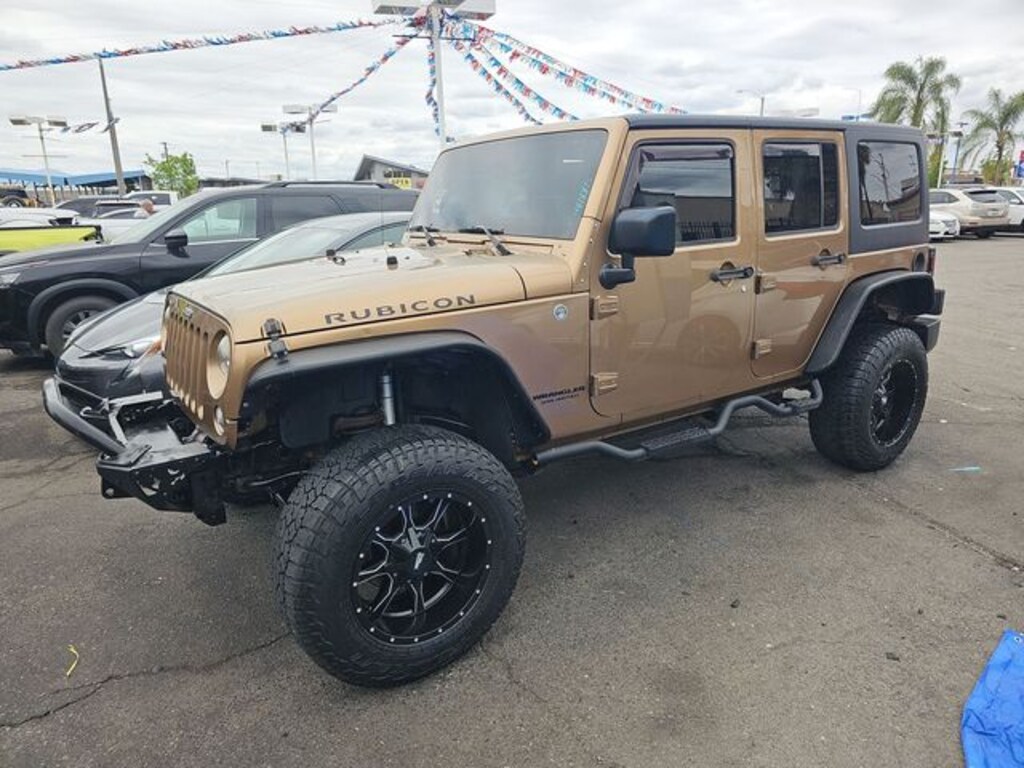Used 2015 Jeep Wrangler Unlimited Rubicon 4x4 SUV