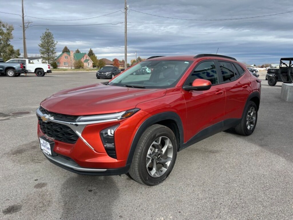 Used 2024 Chevrolet Trax LT SUV