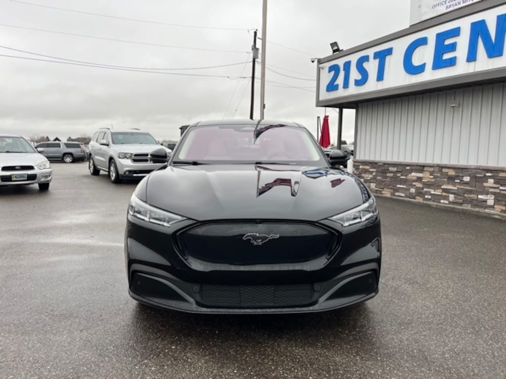 Used 2022 Ford Mustang Mach-E Premium SUV