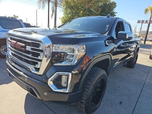 2020 GMC Sierra 1500 SLT's photo