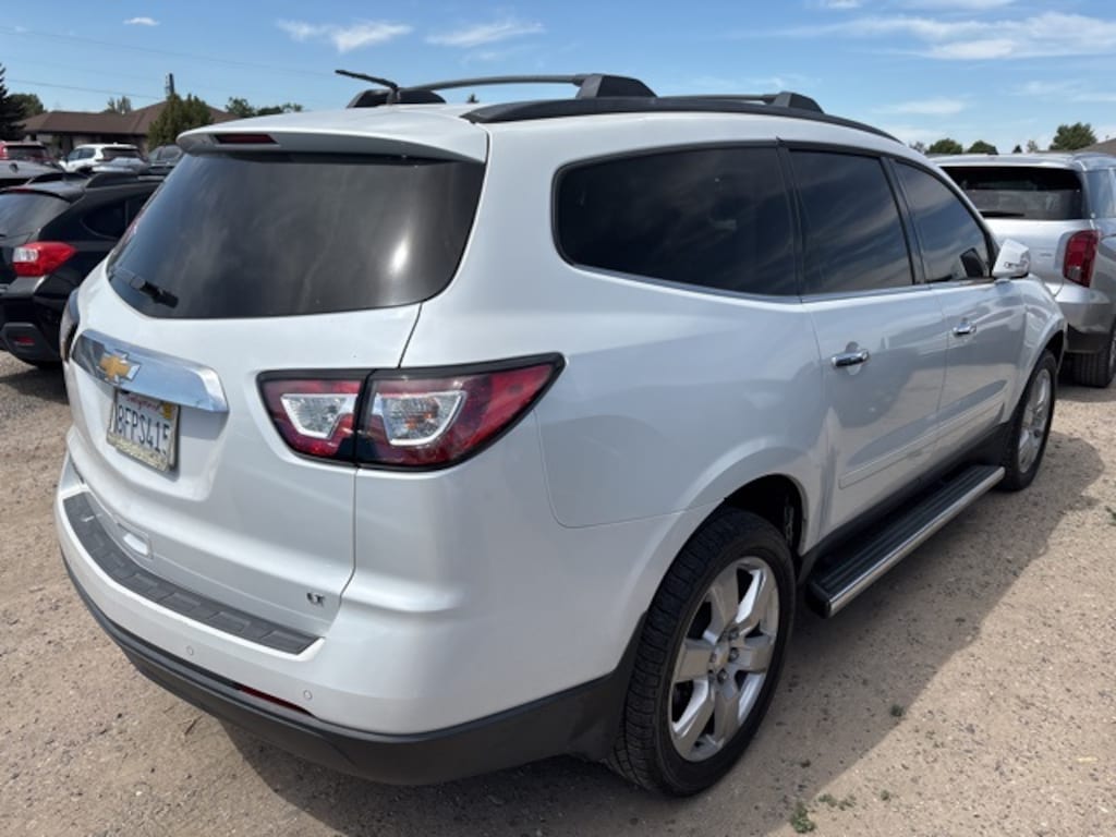 Used 2017 Chevrolet Traverse LT w/1LT SUV