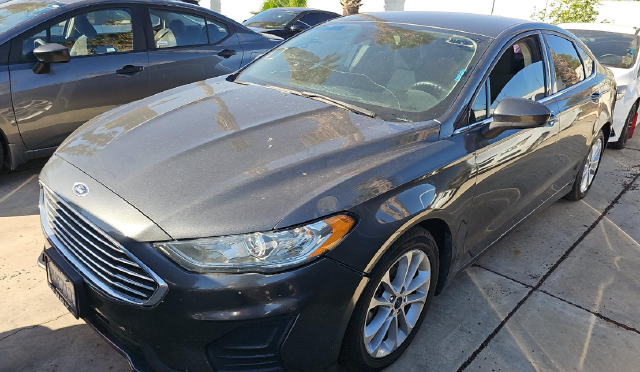  Ford Fusion Hybrid
