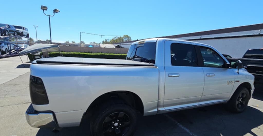 Used 2016 Ram 1500 SLT Truck Crew Cab