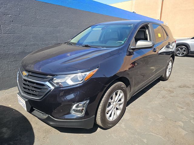 2020 Chevrolet Equinox LS's photo