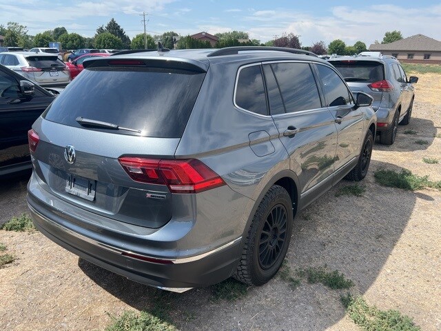 2020 Volkswagen Tiguan SE photo 2