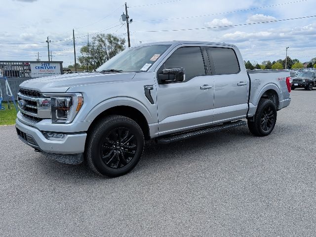 2023 Ford F-150 Lariat 4x4 SuperCrew 145 in's photo