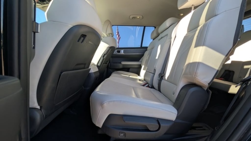 Used 2025 Hyundai Santa Fe Hybrid SEL SUV