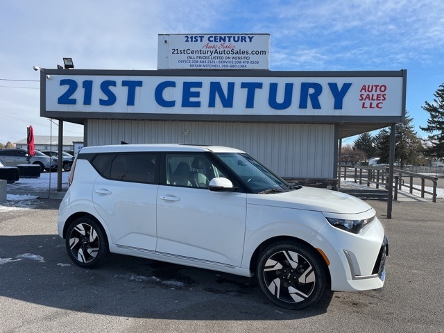 2023 Kia Soul GT-Line's photo