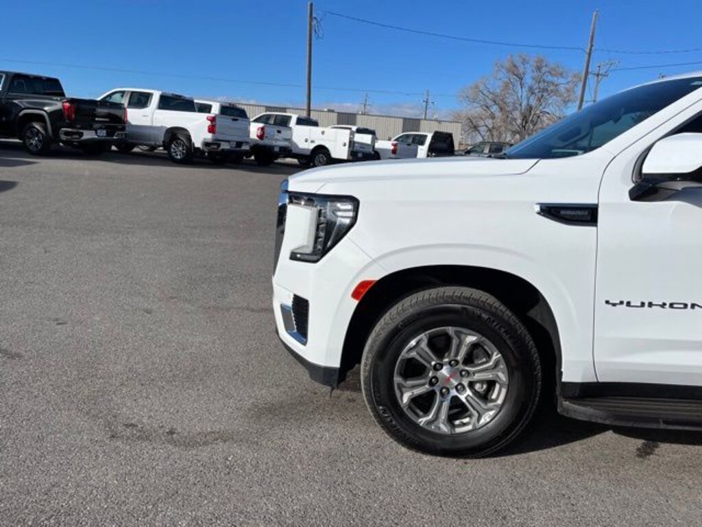 Used 2023 GMC Yukon XL SLE SUV