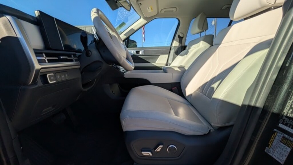 Used 2025 Hyundai Santa Fe Hybrid SEL SUV