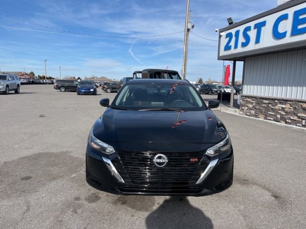 Used 2025 Nissan Sentra SR Sedan