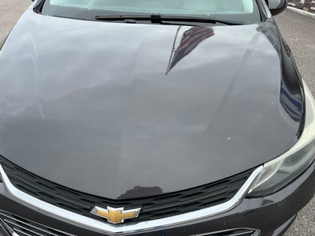 Used 2017 Chevrolet Cruze LT Auto Sedan