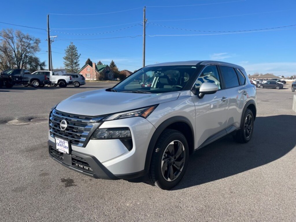 Used 2024 Nissan Rogue SV SUV