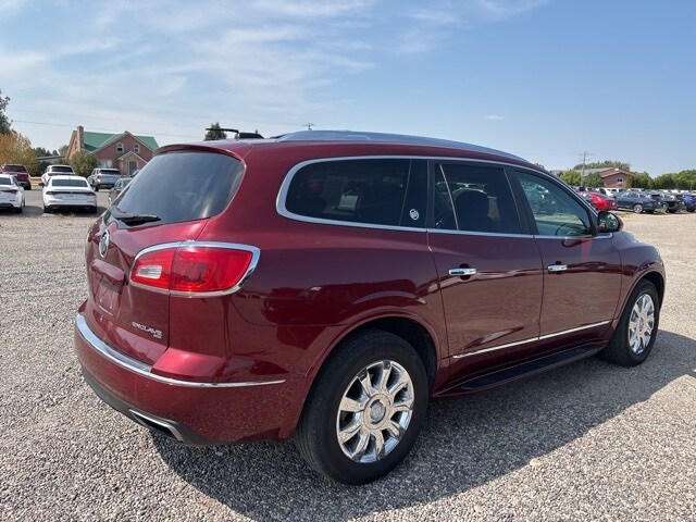 2016 Buick Enclave Leather photo 2