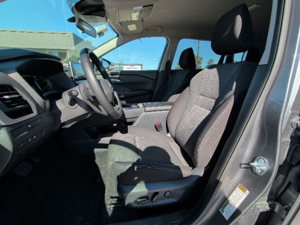 Used 2025 Nissan Rogue SV SUV