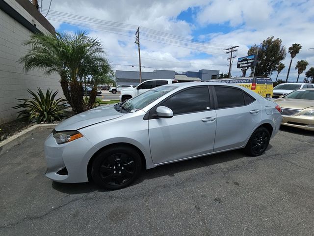 2017 Toyota Corolla's photo