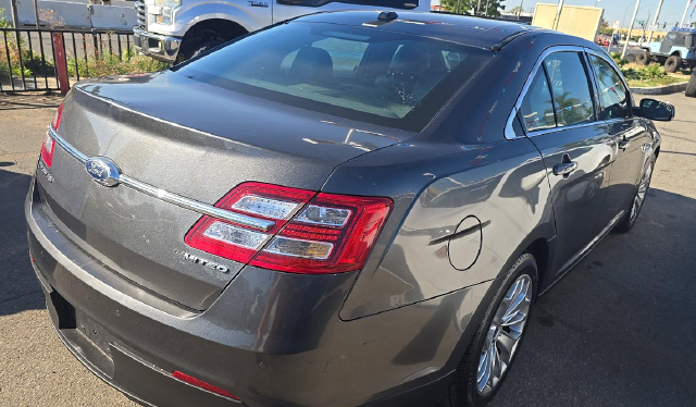 Used 2019 Ford Taurus Limited Sedan