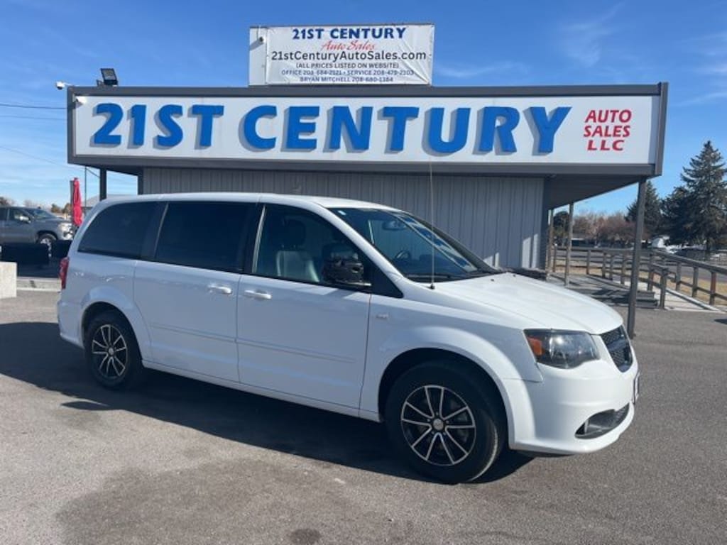 Used 2014 Dodge Grand Caravan SXT Van