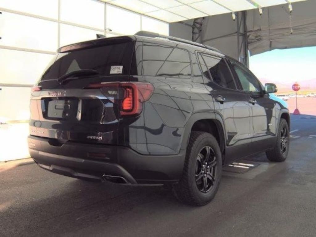 Used 2021 GMC Acadia AT4 SUV