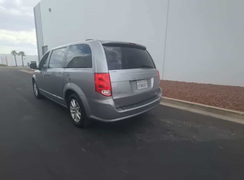 Used 2019 Dodge Grand Caravan SXT Van Passenger Van