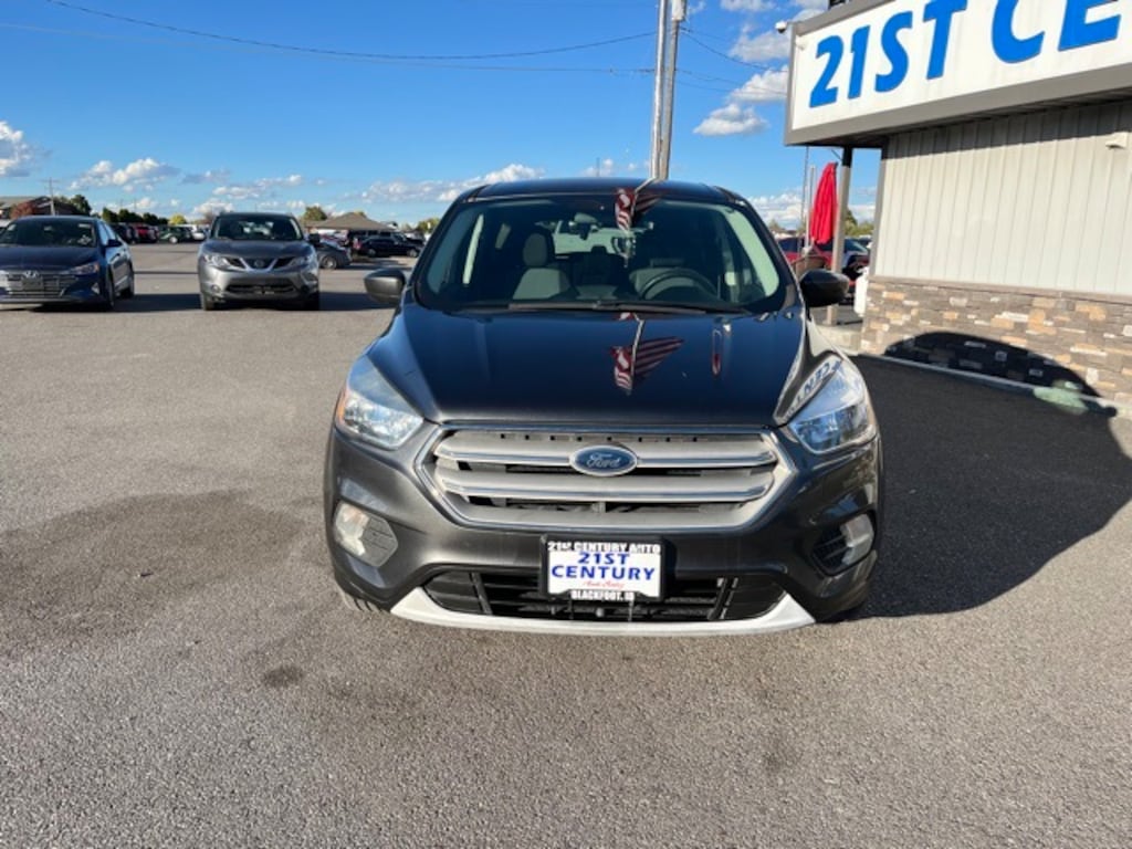 Used 2019 Ford Escape SE SUV