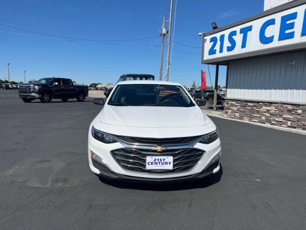 Used 2024 Chevrolet Malibu LS w/1FL Sedan