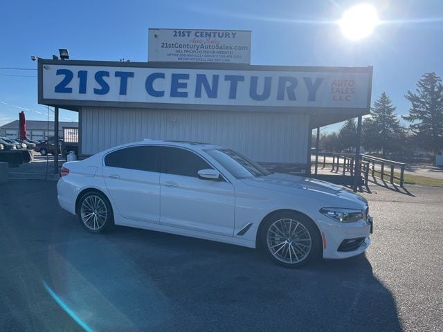 2018 BMW 5 Series 530i Sedan's photo