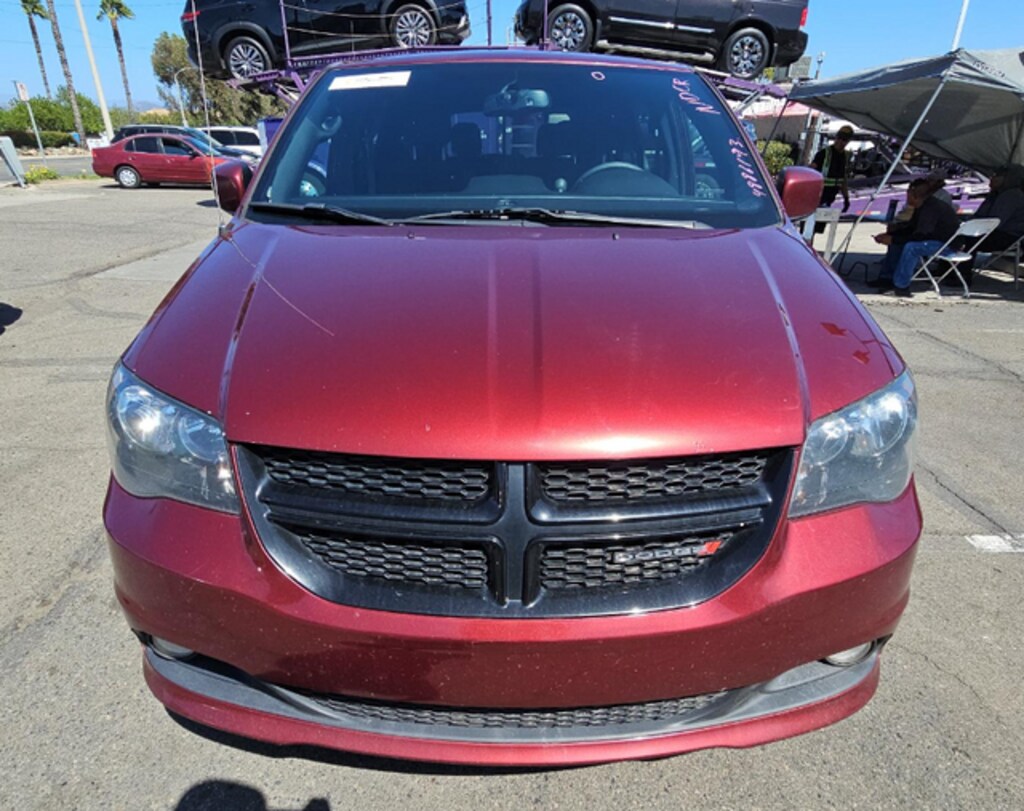 Used 2018 Dodge Grand Caravan SE Van Passenger Van