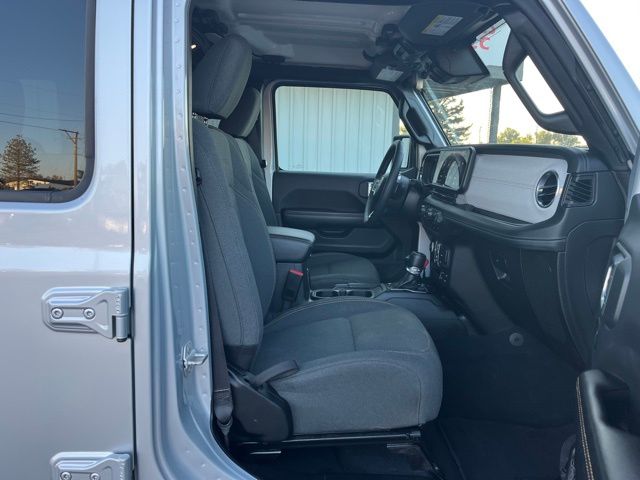 2024 Jeep Wrangler 4-Door Sahara - Photo 27