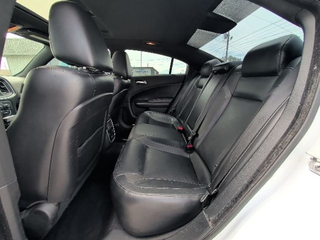 Used 2015 Dodge Charger SXT Sedan