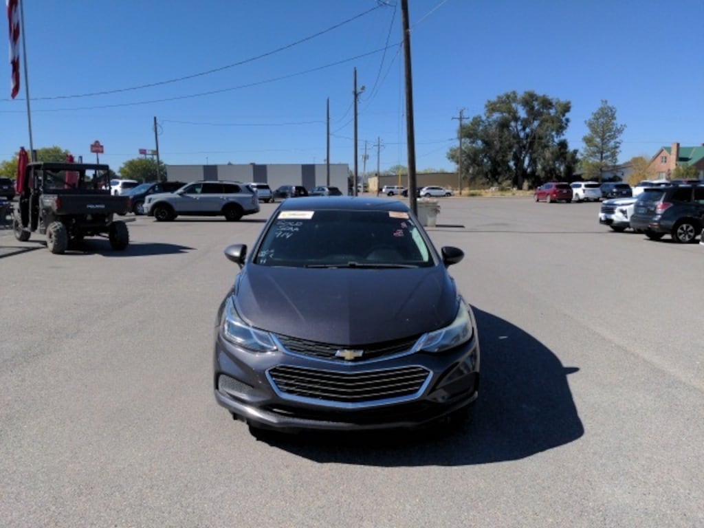 Used 2017 Chevrolet Cruze LT Auto Sedan
