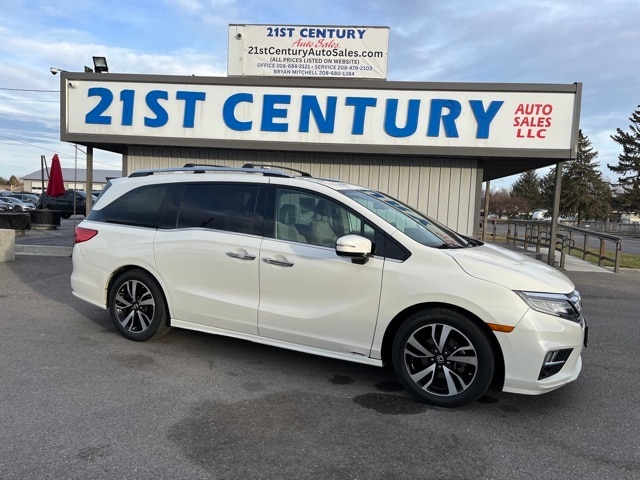 2018 Honda Odyssey Elite's photo
