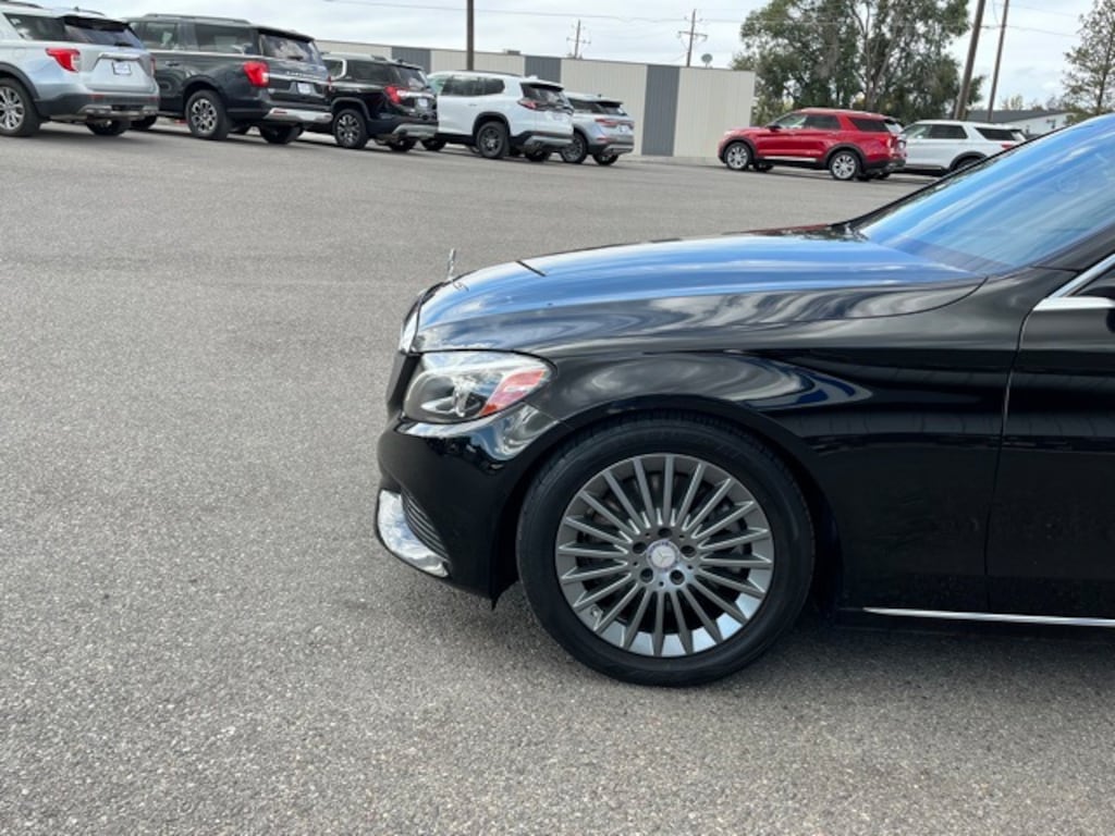 Used 2015 Mercedes-Benz C-Class C 300 4MATIC Sedan