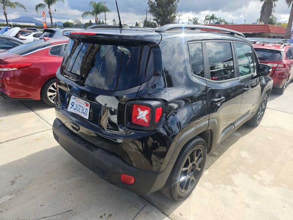 Used 2020 Jeep Renegade Latitude SUV