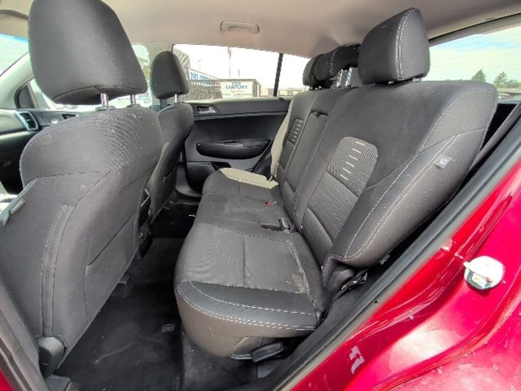 Used 2018 Kia Sportage LX SUV