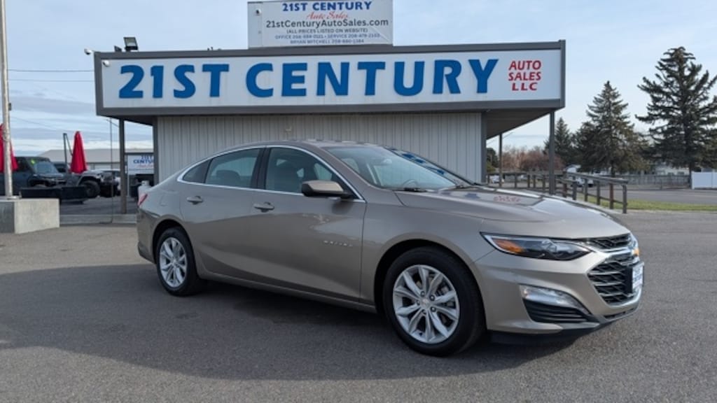 Used 2025 Chevrolet Malibu 1LT Sedan