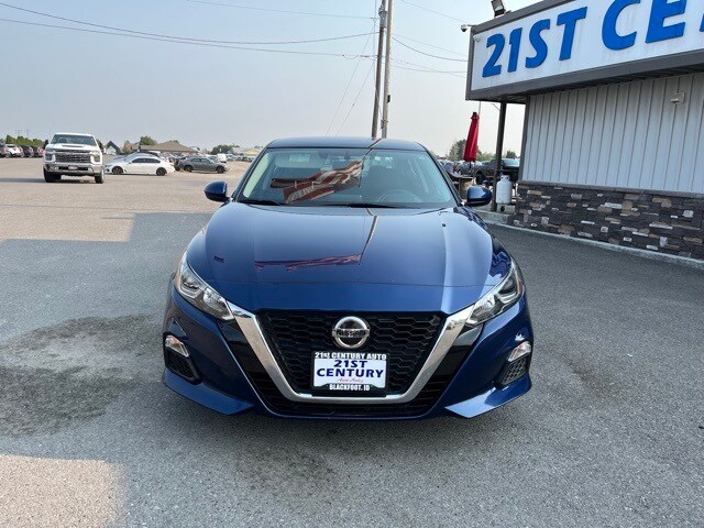 2020 Nissan Altima 2.5 S photo 2