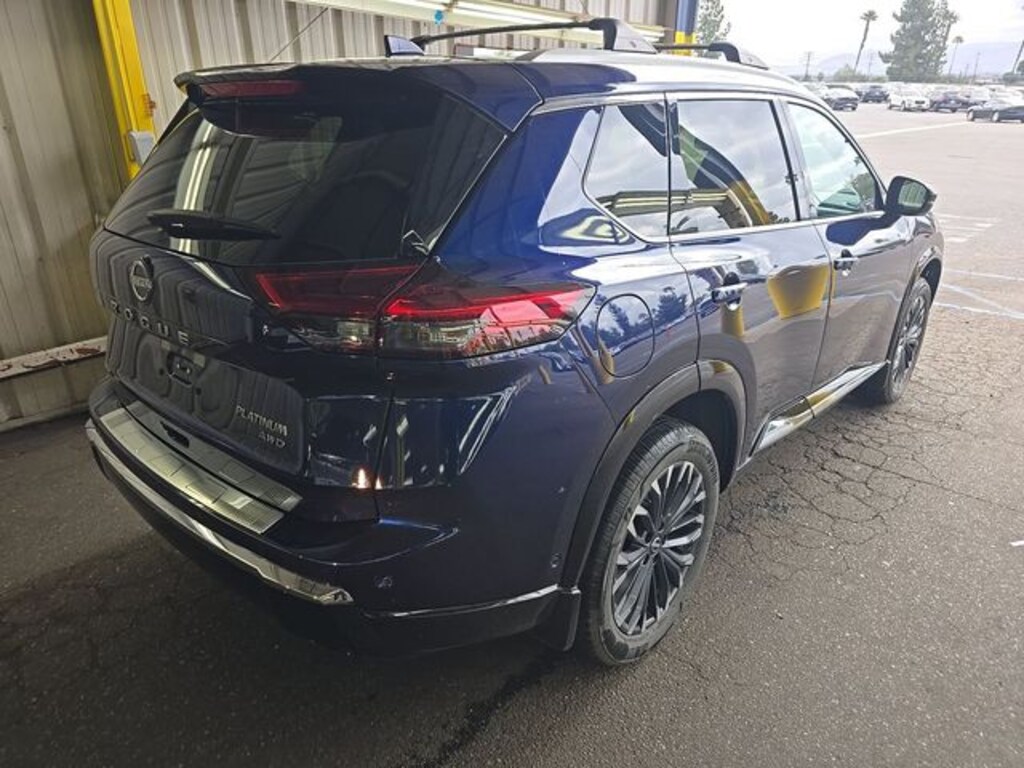 Used 2026 Nissan Rogue Platinum SUV