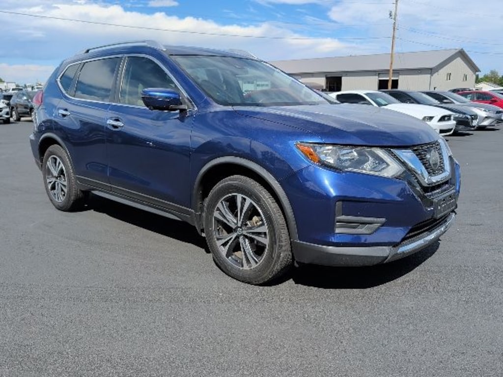 Used 2020 Nissan Rogue SV SUV
