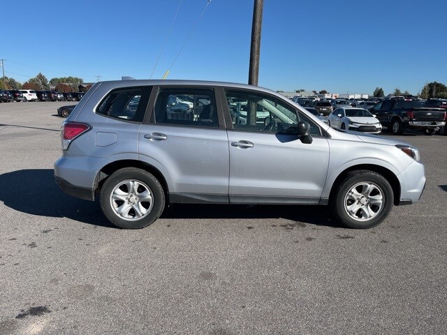 2018 Subaru Forester 2.5i photo 3
