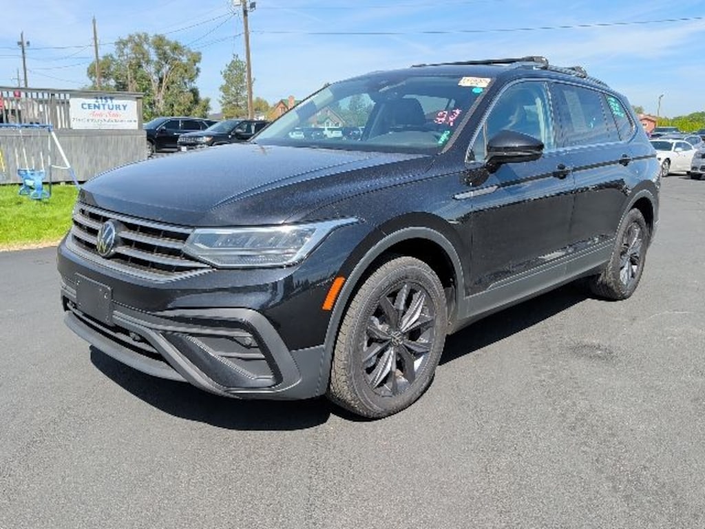 Used 2024 Volkswagen Tiguan 2.0T Wolfsburg Edition SUV