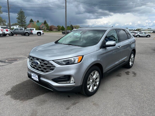 2024 Ford Edge Titanium photo 4