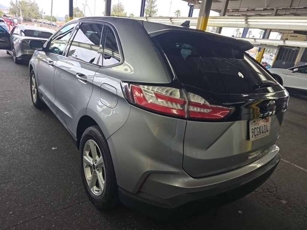 Used 2022 Ford Edge SE SUV