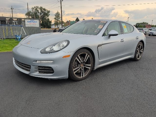 2014 Porsche Panamera Base