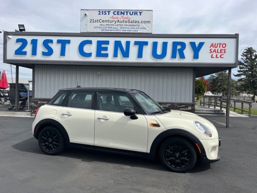 Used 2018 MINI Hardtop 4 Door Cooper Hatchback