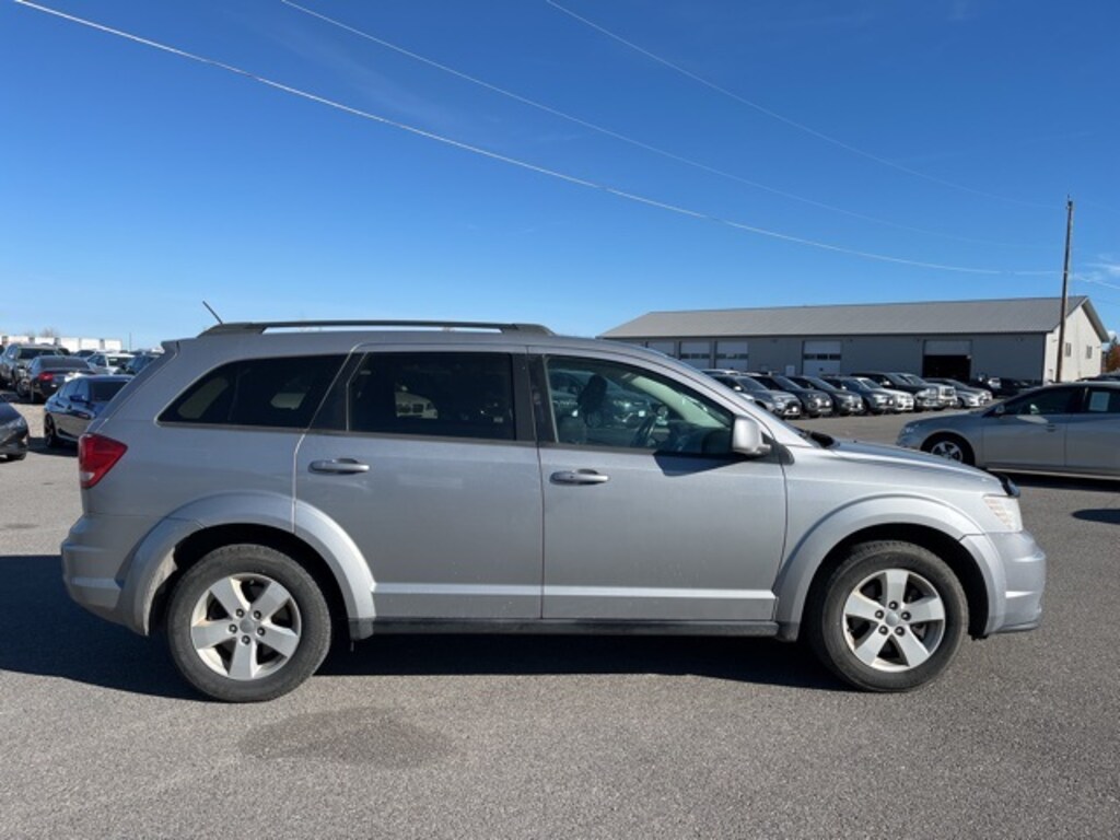 Used 2015 Dodge Journey SE SUV